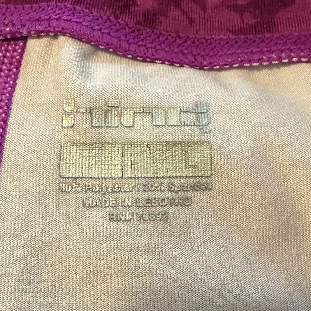 HIND Cropped Below The Knee Yoga Pant Leggings Women’s Large -‎ Fuchsia - Picture 3 of 4